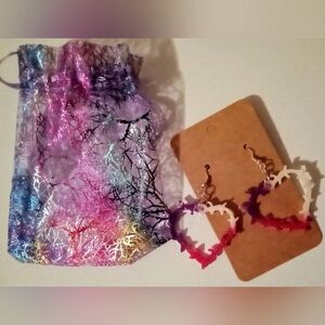 Colorful Handmade Heart-Shaped Barbwire Earrings with Pouch